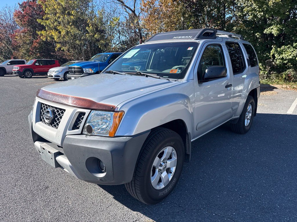 Used 2011 Nissan Xterra S AWD/4WD image 2