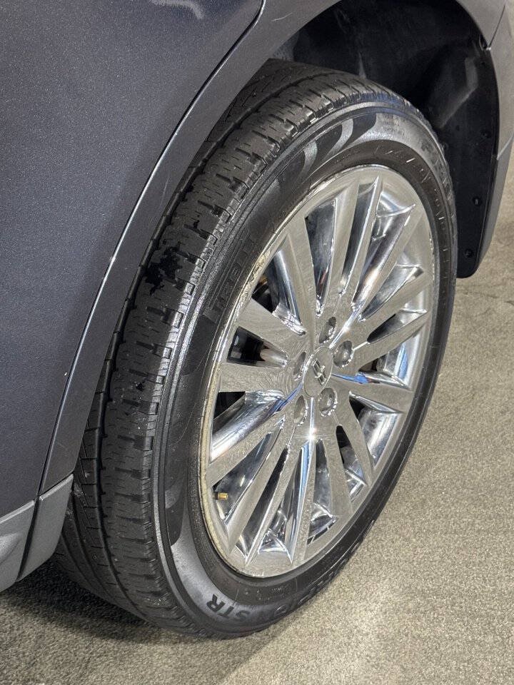 Used 2013 Lincoln MKX AWD image 17