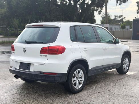 Used 2012 Volkswagen Tiguan S FWD image 3