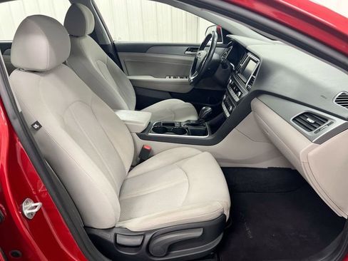 Used 2018 Hyundai Sonata SEL FWD image 16