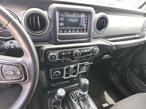 Used 2023 Jeep Wrangler Unlimited Sport AWD/4WD image 11