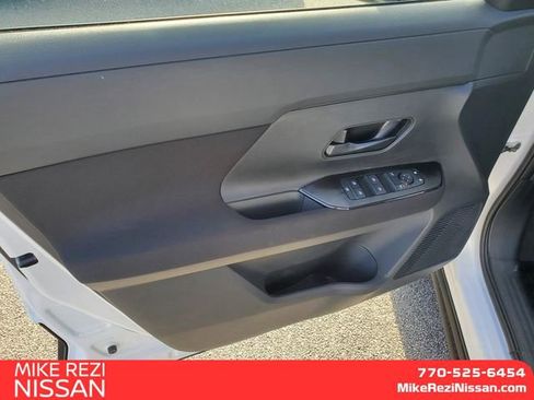 New 2026 Nissan Kicks S image 10