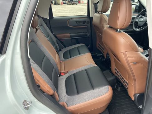 Used 2024 Ford Bronco Sport Outer Banks w/ Tech Package image 25