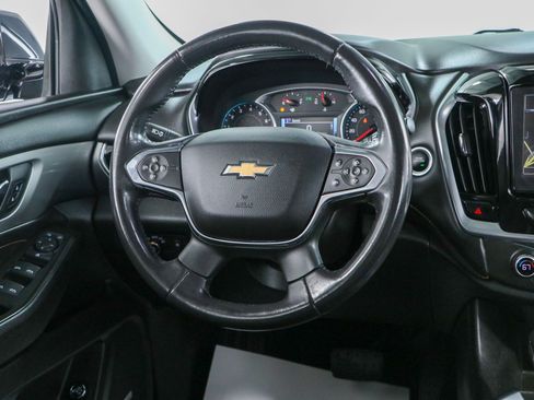 Used 2018 Chevrolet Traverse LT FWD image 12