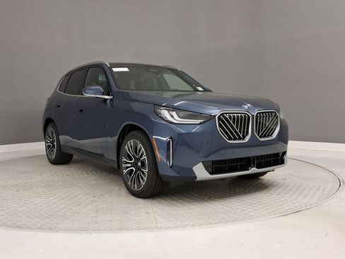New 2026 BMW X3 xDrive30 w/ Convenience Package image 5