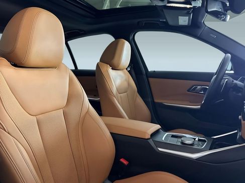 Certified 2023 BMW 330i Sedan w/ Parking Assistance Package RWD image 25