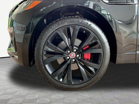 Used 2020 Jaguar F-PACE S AWD/4WD image 32