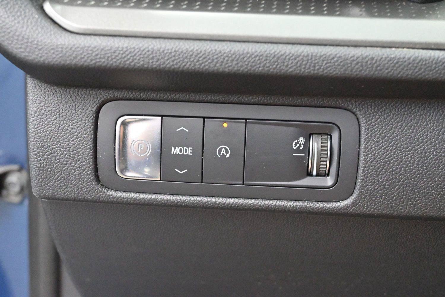 Used 2024 Chevrolet Traverse LT w/ LPO, Floor Liner Package FWD image 26