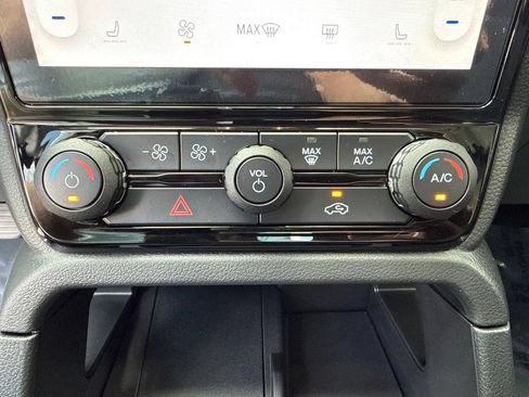 New 2026 Ford Ranger XLT w/ Equipment Group 301A High AWD/4WD image 14