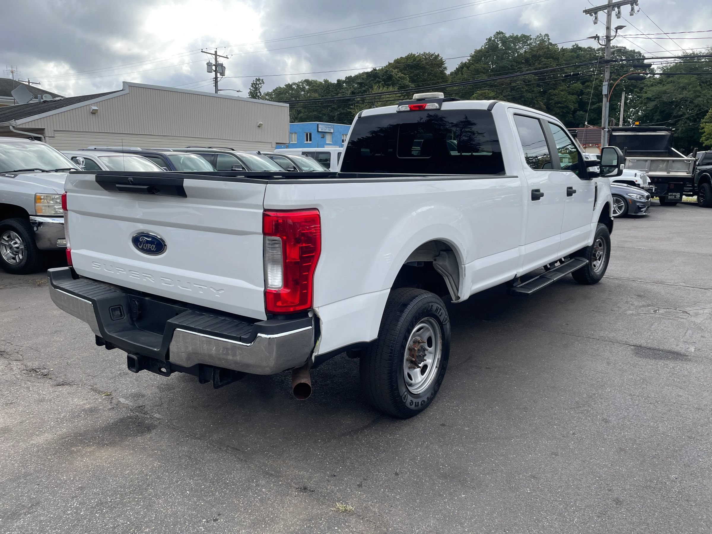 Used 2019 Ford F250 XL w/ Power Equipment Group AWD/4WD image 5