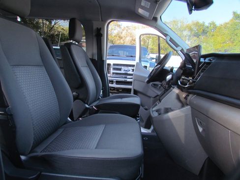 Used 2023 Ford Transit 350 XLT image 23