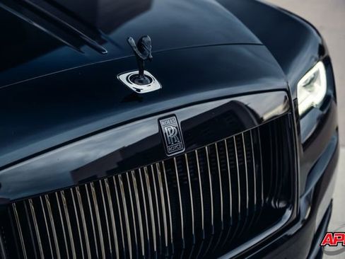 Used 2017 Rolls-Royce Wraith image 33