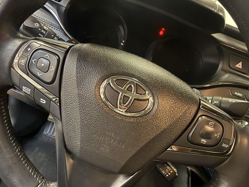 Used 2015 Toyota Avalon XLE Touring Sport Edition FWD image 21