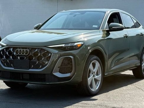 New 2026 Audi Q5 Premium Plus AWD/4WD image 1