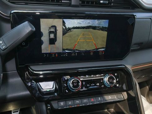 New 2026 GMC Sierra 2500 AT4 w/ Technology Package AWD/4WD image 41