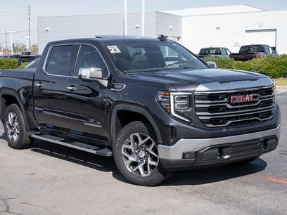 Used 2023 GMC Sierra 1500 SLT w/ SLT Premium Package