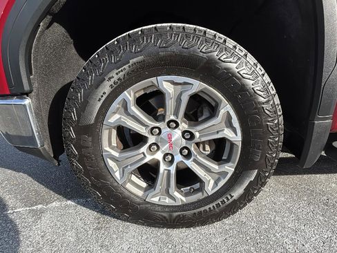 Certified 2019 GMC Sierra 1500 SLE w/ SLE Value Package image 9