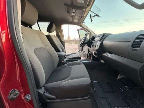 Used 2015 Nissan Xterra S w/ Value Package image 18