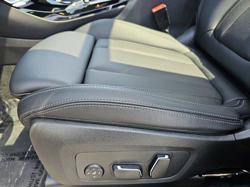 Used 2024 BMW X3 xDrive30i w/ Convenience Package image 30