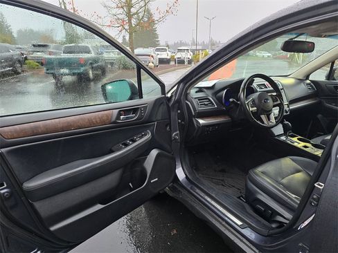 Used 2016 Subaru Outback 2.5i Limited w/ Popular Package #4 image 7