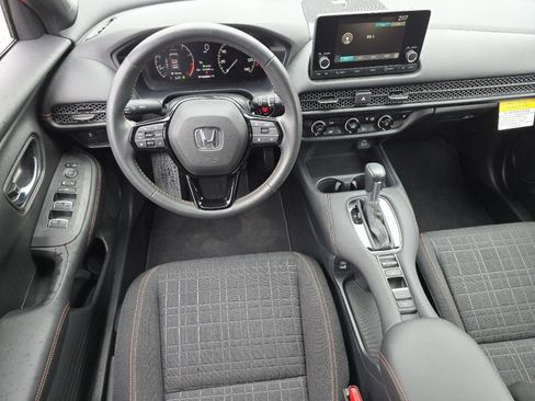 Used 2023 Honda HR-V Sport image 28