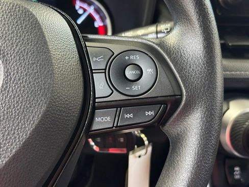 Used 2024 Toyota RAV4 LE image 32