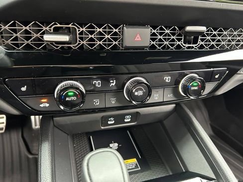 Used 2025 Honda Accord Sport image 29