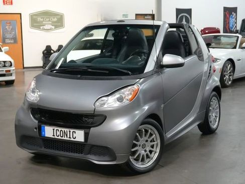 Used 2013 smart fortwo passion image 1