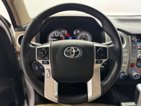 Used 2017 Toyota Tundra Limited AWD/4WD image 19