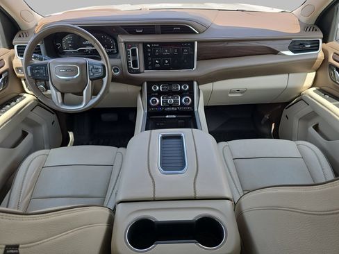 Certified 2023 GMC Yukon Denali AWD/4WD image 11