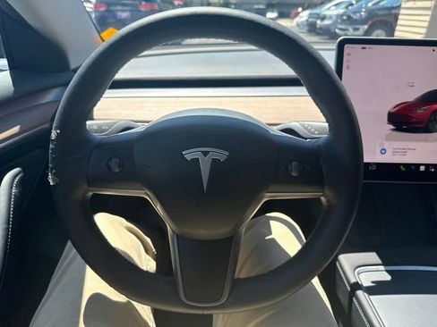 Used 2023 Tesla Model 3 Standard Range RWD image 25