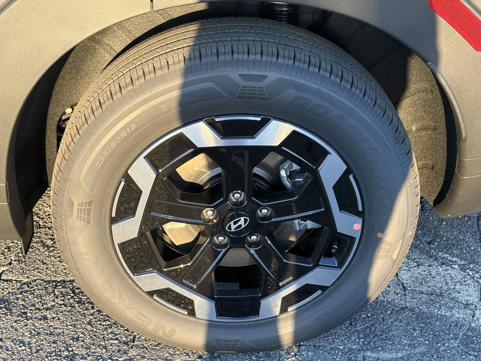 New 2027 Hyundai Santa Fe SE FWD image 15