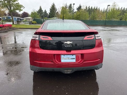 Used 2012 Chevrolet Volt Premium w/ Premium Trim Package FWD image 6