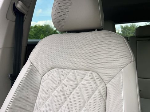 New 2026 Volkswagen Atlas SEL Premium R-Line AWD/4WD image 21