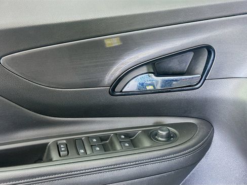 Used 2017 Buick Encore Preferred FWD image 17