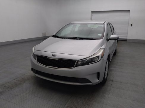 Used 2017 Kia Forte LX FWD image 15