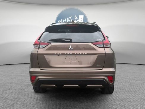 Used 2023 Mitsubishi Eclipse Cross SEL AWD/4WD image 5