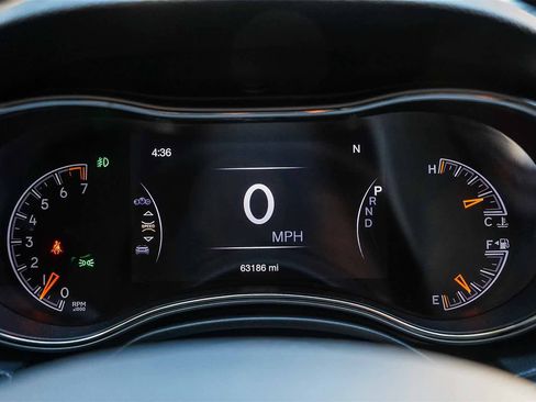 Used 2021 Jeep Grand Cherokee Limited X image 23