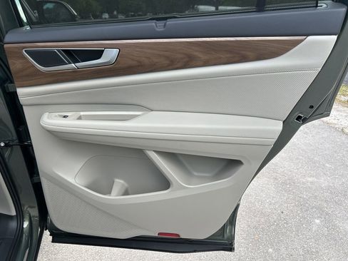 New 2026 Volkswagen Atlas SE image 47