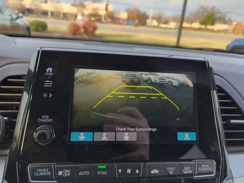 Used 2019 Honda Odyssey EX-L image 16