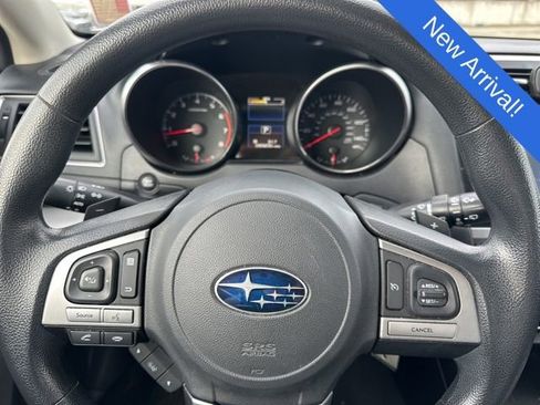 Used 2017 Subaru Outback 2.5i image 9