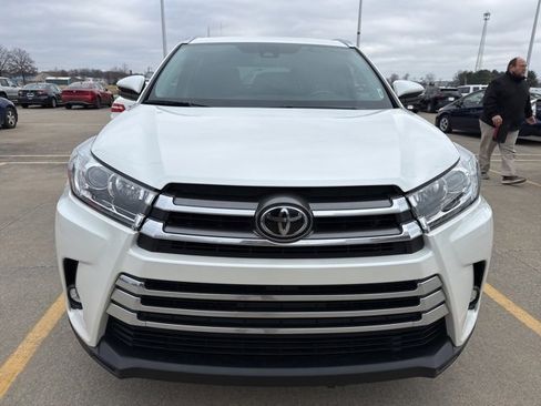Used 2019 Toyota Highlander Limited image 13