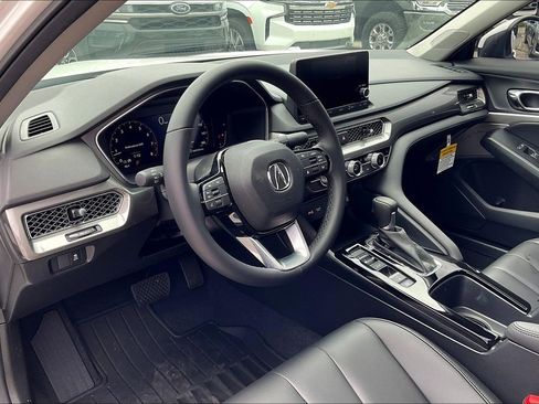 New 2025 Acura Integra FWD image 23