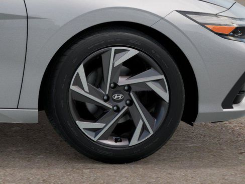 New 2026 Hyundai Elantra Limited image 8