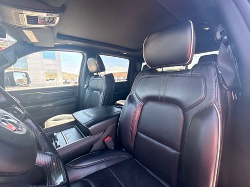 Used 2019 RAM 1500 Limited AWD/4WD image 16