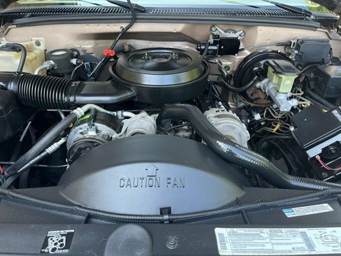 Used 1995 Chevrolet Silverado 1500 4x4 Regular Cab image 37
