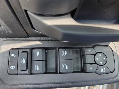 New 2026 RAM 2500 Tradesman AWD/4WD image 22