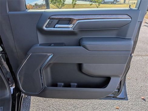 New 2026 GMC Sierra 1500 Elevation image 32