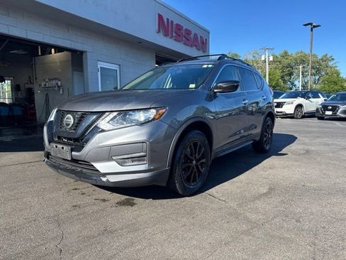 Used 2018 Nissan Rogue SV AWD/4WD image 5