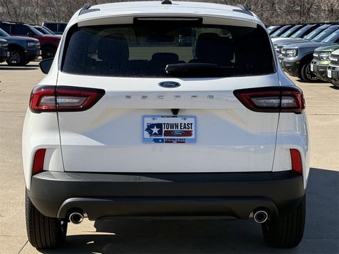 New 2026 Ford Escape ST-Line image 6